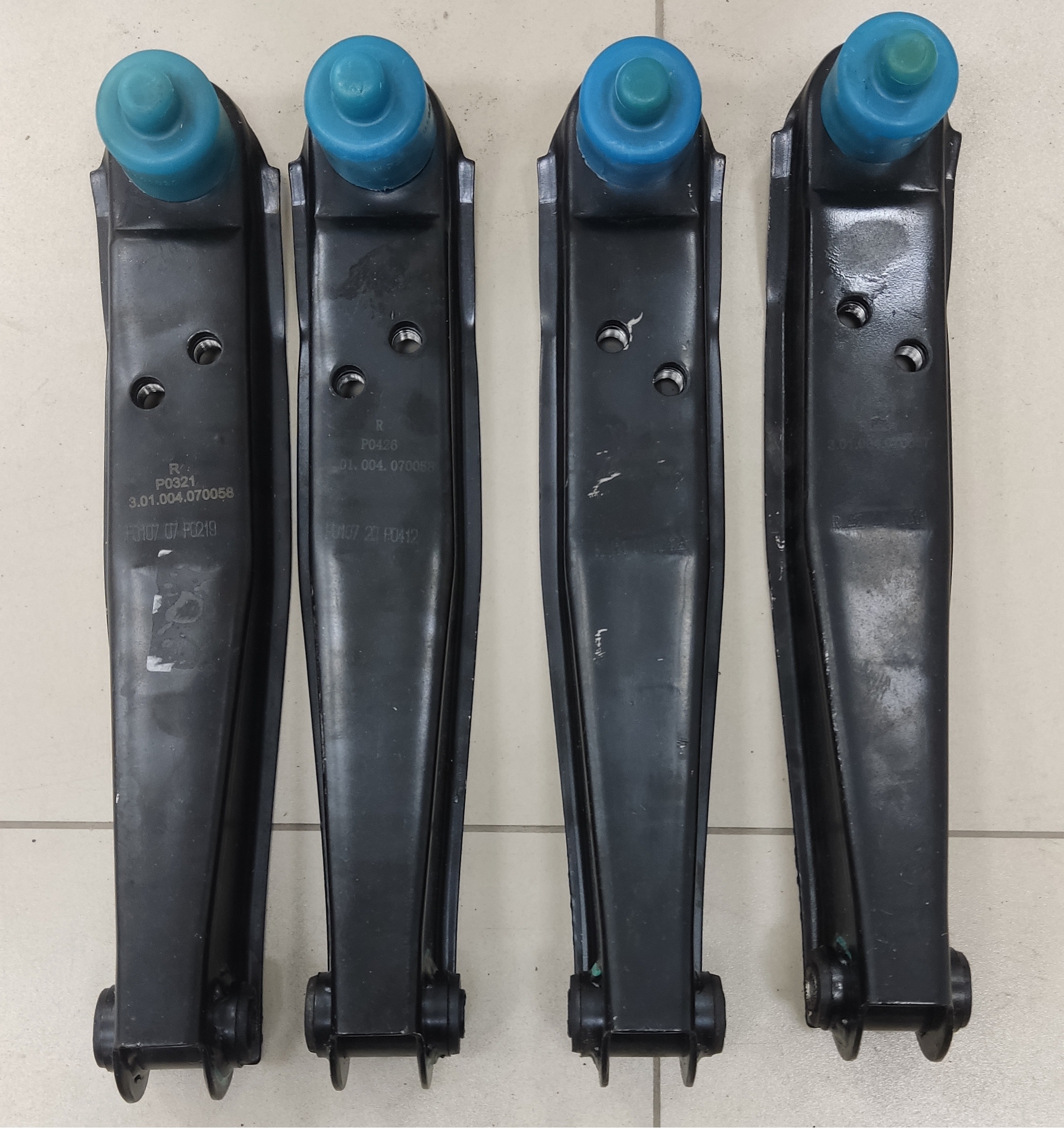 Рычаг передней подвески